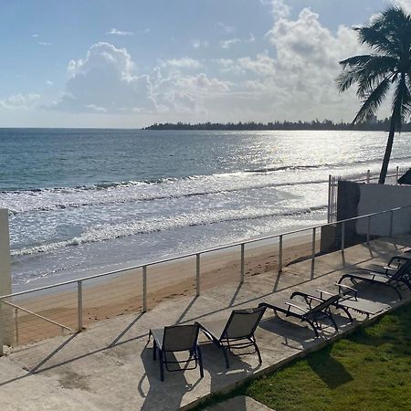 Oceanfront Condo In Luquillo Exteriör bild