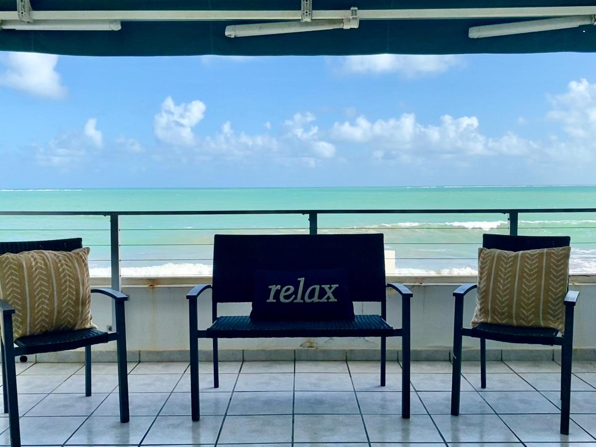 Oceanfront Condo In Luquillo Exteriör bild